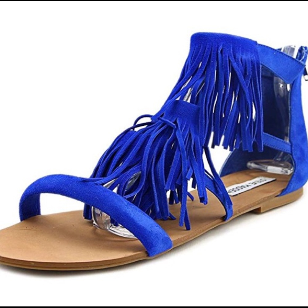 Suede Fringe Sandal 💙 Steve Madden